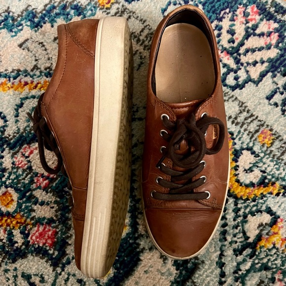 Ecco Men's Brown Leather Soft Sneakers - Picture 2 of 6